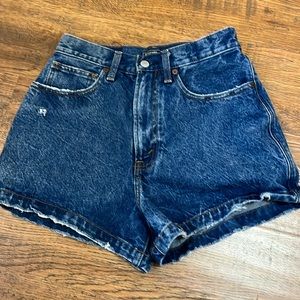 Abercrombie & Fitch Natural Rise Dark Demin Short